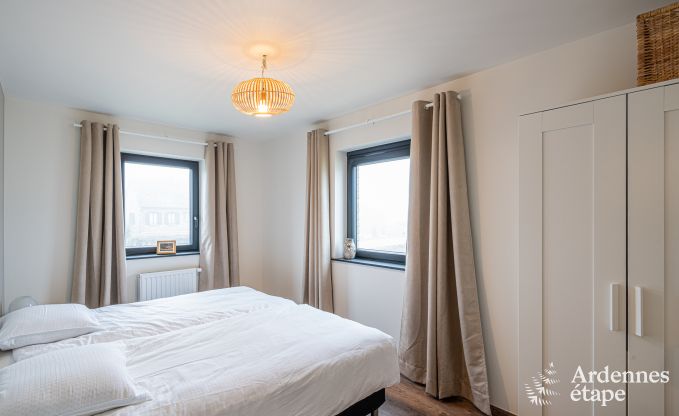Holiday home in Bivre: pet-friendly comfort for 12 people with sauna in the Ardennes