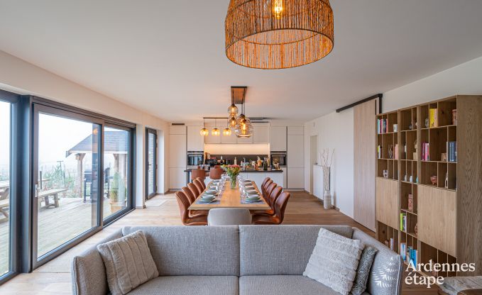 Holiday home in Bivre: pet-friendly comfort for 12 people with sauna in the Ardennes