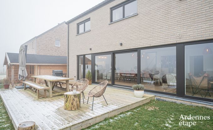 Holiday home in Bivre: pet-friendly comfort for 12 people with sauna in the Ardennes