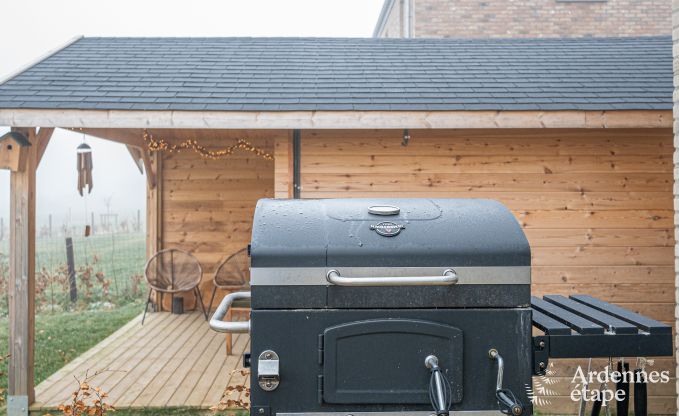 Holiday home in Bivre: pet-friendly comfort for 12 people with sauna in the Ardennes