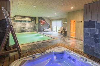 Luxury and style for larger groups in Bivre