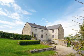 3.5-star family holiday cottage for 9 persons to rent in Bonsin