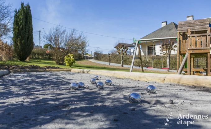 Escape to the Ardennes: Spacious and equipped holiday home for 8 people in Bouillon