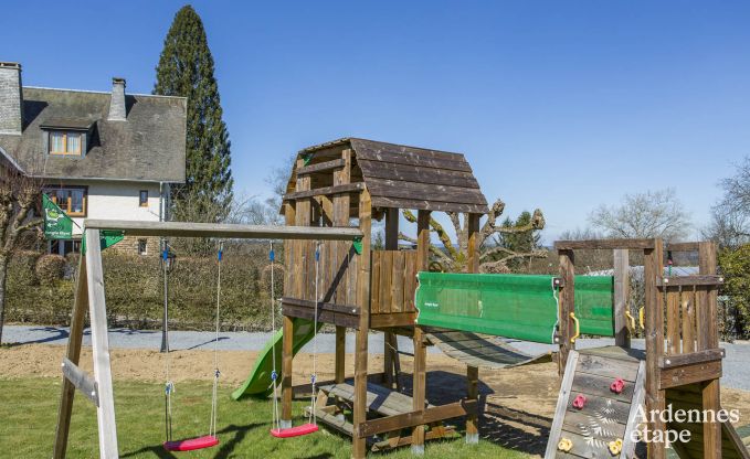 Escape to the Ardennes: Spacious and equipped holiday home for 8 people in Bouillon
