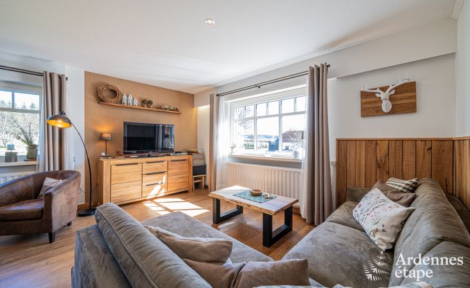Charming holiday home in Bullange: cottage for 4 people with sauna, private garden and proximity to nature reserves