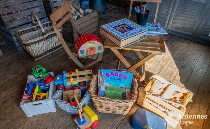 Charming holiday home in Bullange: cottage for 4 people with sauna, private garden and proximity to nature reserves