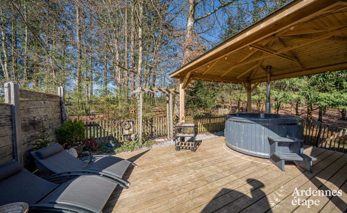 Charming holiday home in Bullange: cottage for 4 people with sauna, private garden and proximity to nature reserves