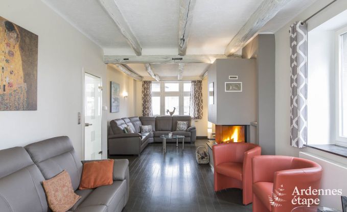 Holiday cottage in Bullingen for 12/14 persons in the Ardennes
