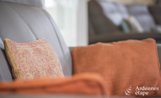 Holiday cottage in Bullingen for 12/14 persons in the Ardennes