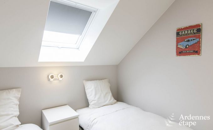 Holiday cottage in Bullingen for 12/14 persons in the Ardennes