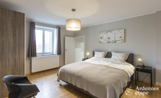 Holiday cottage in Bullingen for 12/14 persons in the Ardennes