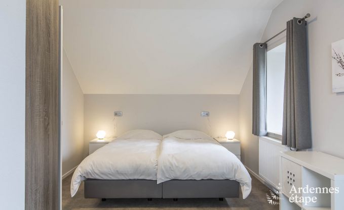 Holiday cottage in Bullingen for 12/14 persons in the Ardennes