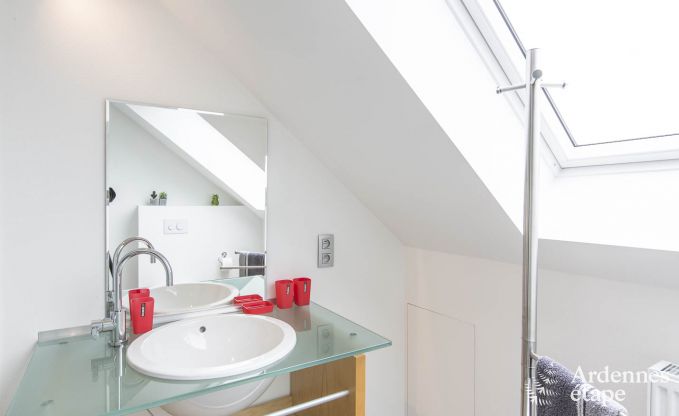 Holiday cottage in Bullingen for 12/14 persons in the Ardennes