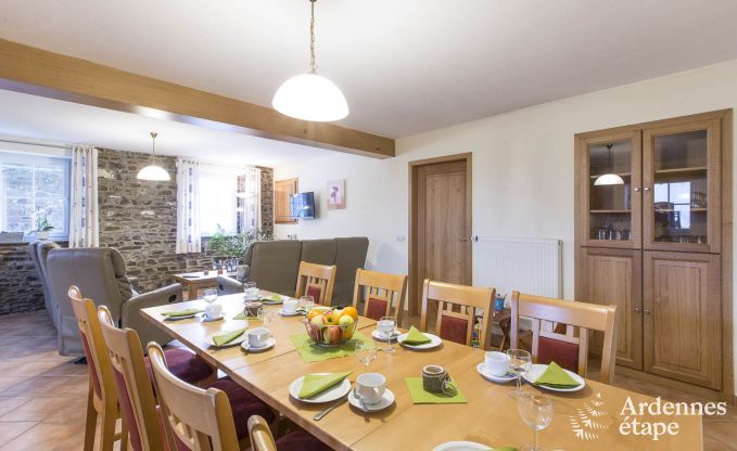 Holiday cottage in Burg-Reuland for 8 persons in the Ardennes