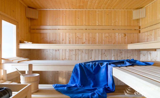 Luxury villa in Butgenbach (Heppenbach) for 24 persons in the Ardennes