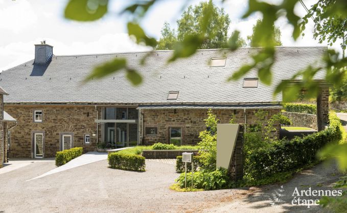 Luxury villa in Butgenbach (Heppenbach) for 24 persons in the Ardennes