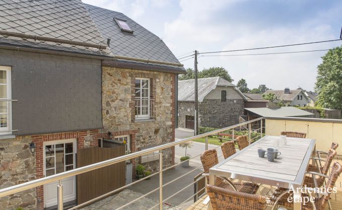 Modern apartment for 6 people in Butgenbach with 3 bedrooms and shared garden