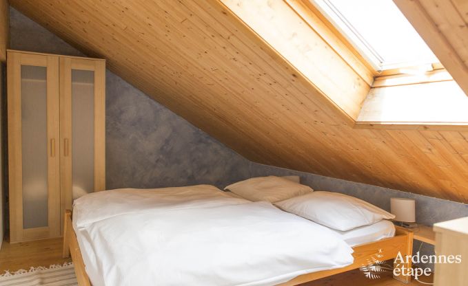 Modern apartment for 6 people in Butgenbach with 3 bedrooms and shared garden