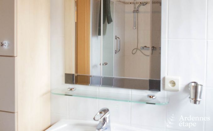 Modern apartment for 6 people in Butgenbach with 3 bedrooms and shared garden