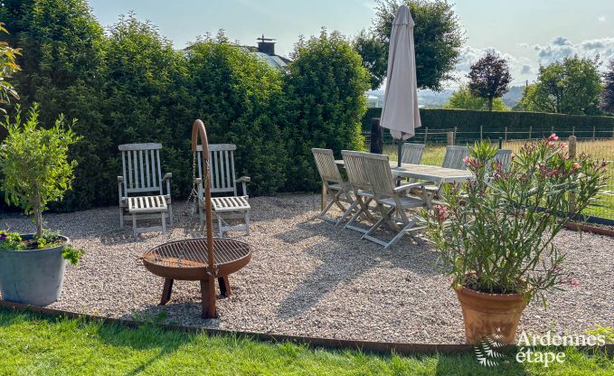 Modern apartment for 6 people in Butgenbach with 3 bedrooms and shared garden