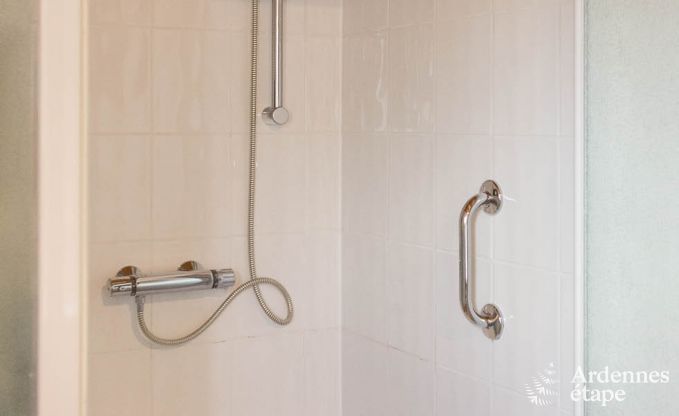 Modern apartment for 6 people in Butgenbach with 3 bedrooms and shared garden