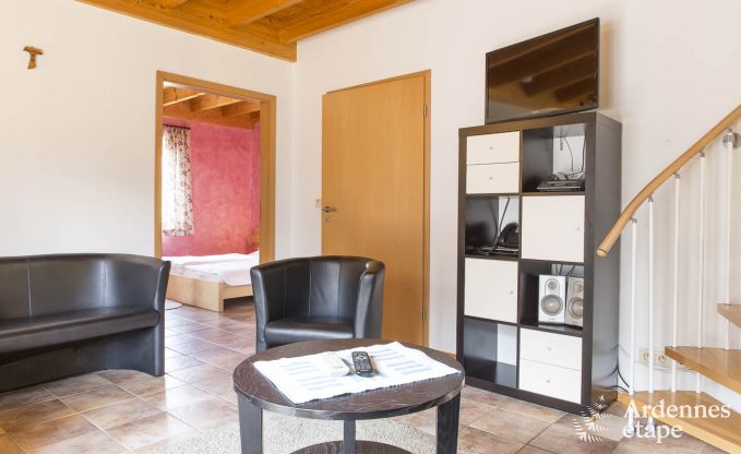 Modern apartment for 6 people in Butgenbach with 3 bedrooms and shared garden