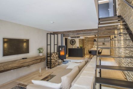 Charming holiday home for 4 - 6 people in Chassepierrre.