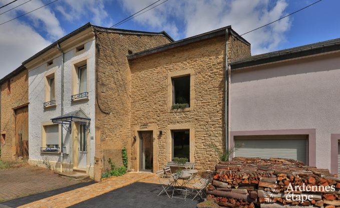 Holiday cottage in Chassepierre for 4/6 persons in the Ardennes