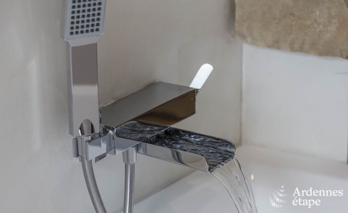 Holiday cottage in Chassepierre for 4/6 persons in the Ardennes