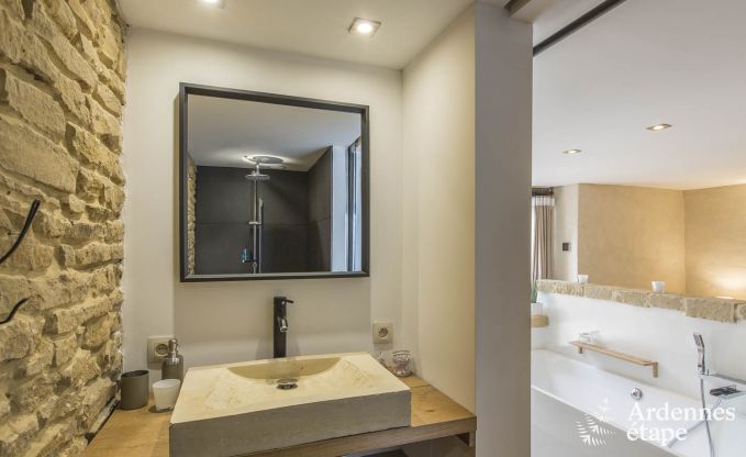 Holiday cottage in Chassepierre for 4/6 persons in the Ardennes