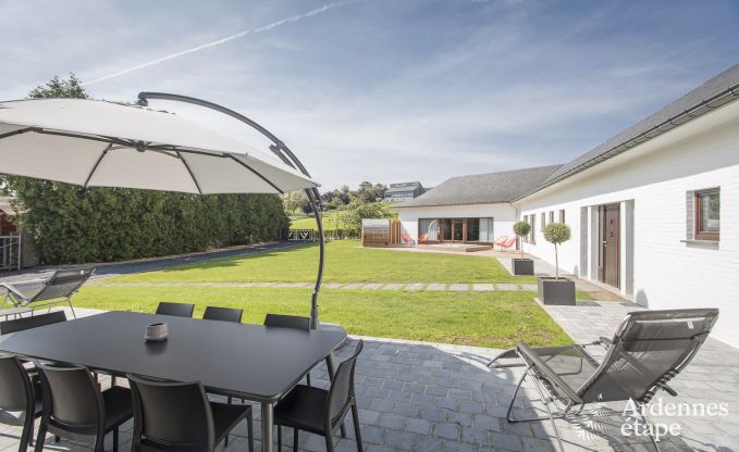 Luxury villa in Ciney for 14 persons in the Ardennes