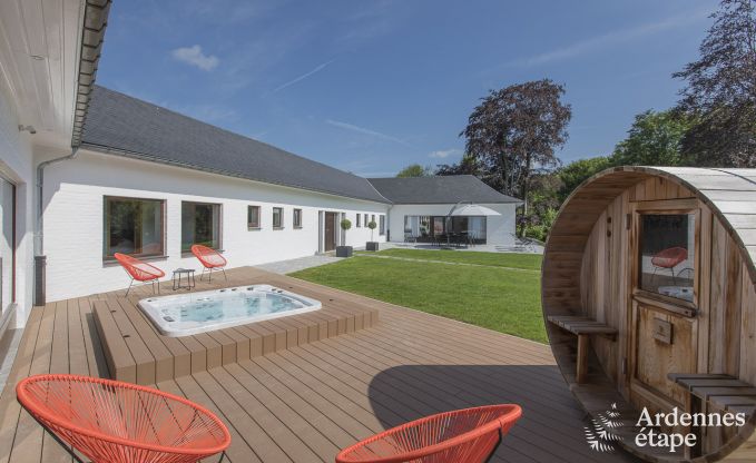 Luxury villa in Ciney for 14 persons in the Ardennes