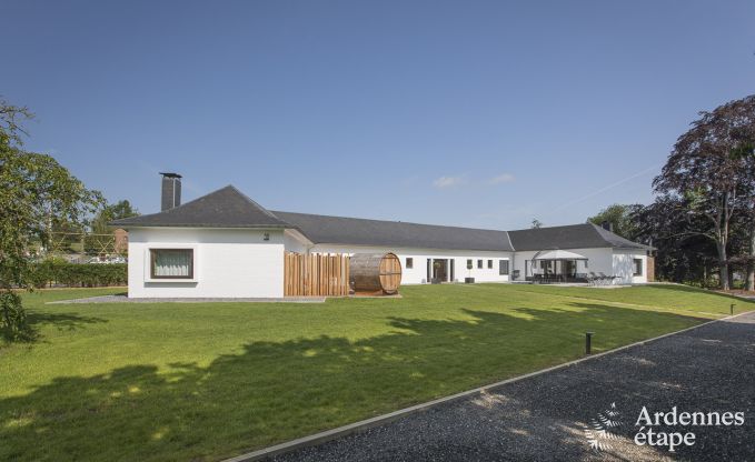 Luxury villa in Ciney for 14 persons in the Ardennes