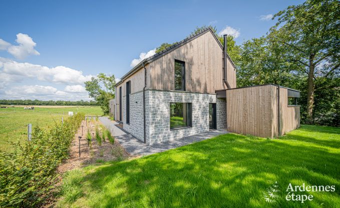 Beautiful, modern holiday home in Clavier, Ardennes