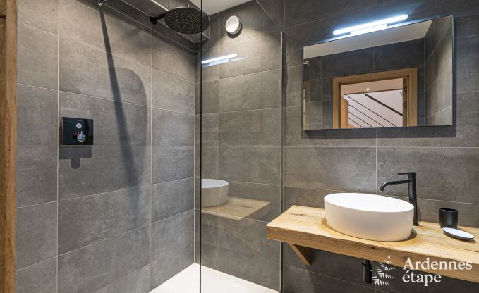 Holiday cottage in Couvin for 8 persons in the Ardennes