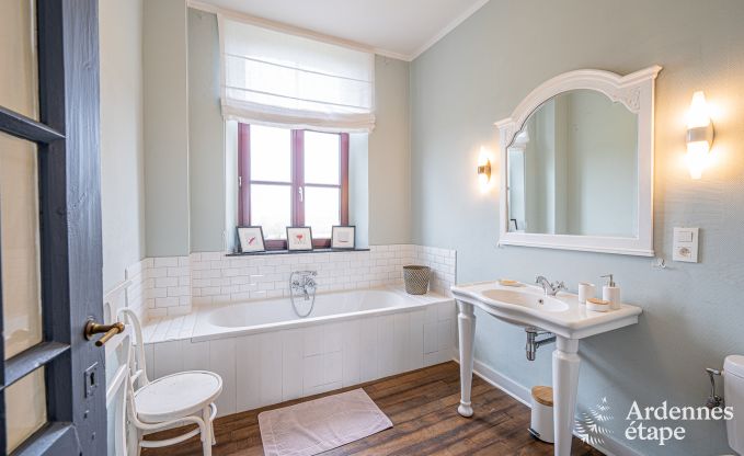 Holiday cottage in Couvin for 9 persons in the Ardennes