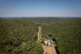Combination of 2 charming holiday homes in the Ardennes.