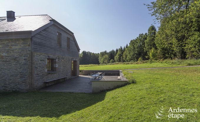 Holiday cottage in Couvin for 15 persons in the Ardennes