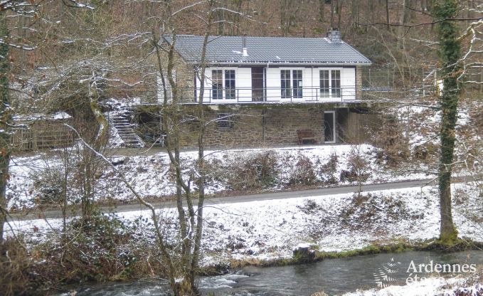 Chalet in Daverdisse for 8 persons in the Ardennes