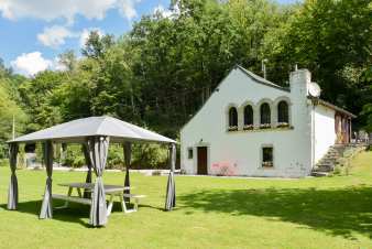 Holiday house for 4 people to rent in the Ardennes (Dinant)