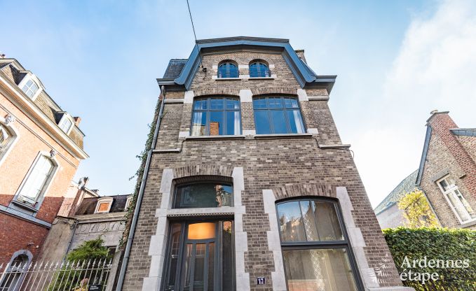 Holiday cottage in Dinant for 12/14 persons in the Ardennes