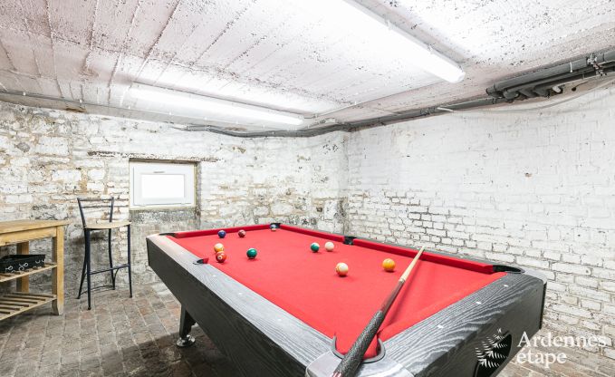 Holiday cottage in Dinant for 12/14 persons in the Ardennes