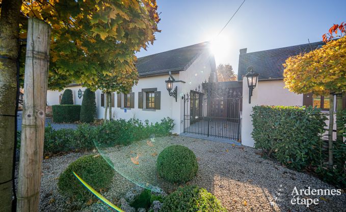 Holiday cottage in Dinant for 20 persons in the Ardennes