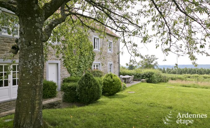 Holiday cottage in Dinant for 12 persons in the Ardennes