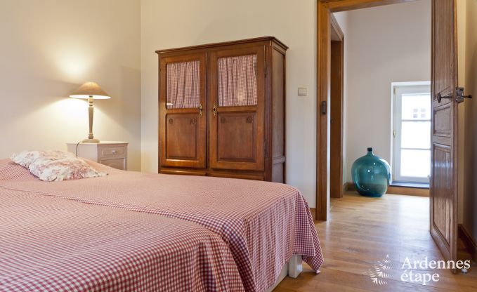 Holiday cottage in Dinant for 12 persons in the Ardennes