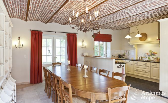 Holiday cottage in Dinant for 12 persons in the Ardennes
