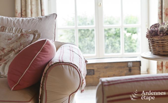 Holiday cottage in Dinant for 12 persons in the Ardennes