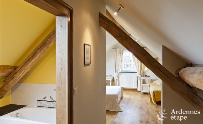 Holiday cottage in Dinant for 12 persons in the Ardennes