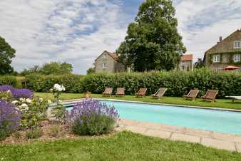 Authentic holiday house with pool for 12 pers. to rent in Dinant