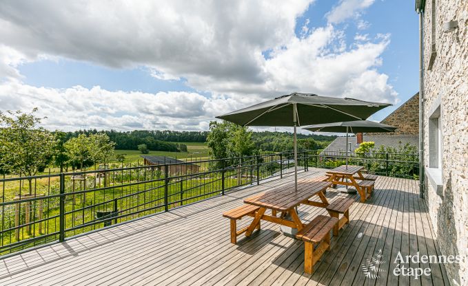 Holiday cottage in Dinant for 9 persons in the Ardennes